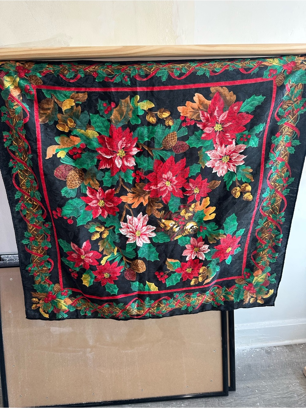 Holiday Poinsettia Decorative Throw - Black and Red
